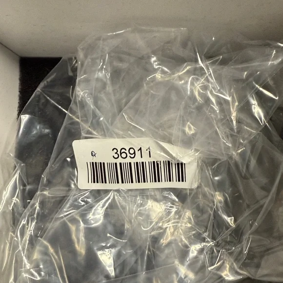 Invicta Ángel Women’s Watch 38mm - Picture 7 of 7